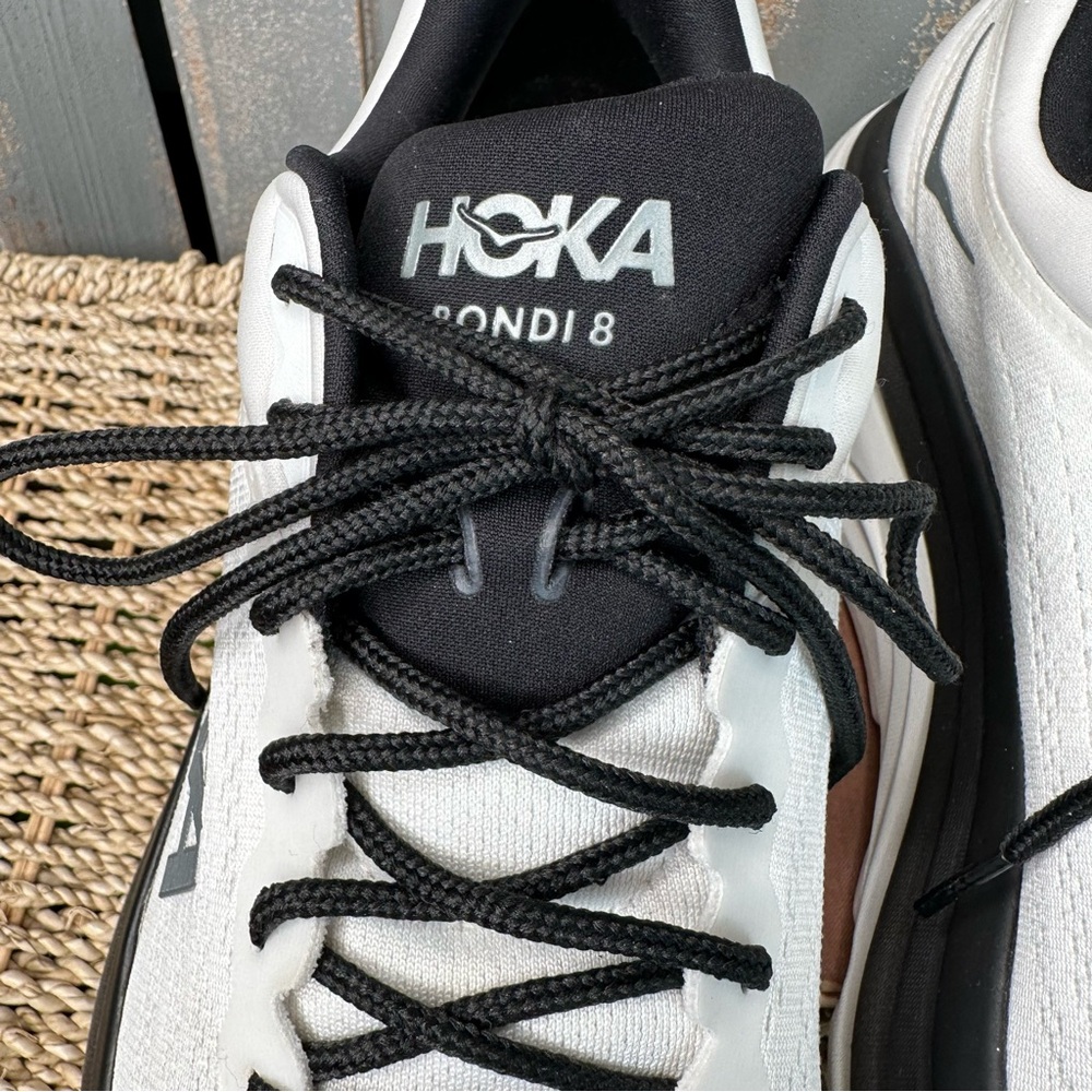 HOKA Men's Bondi 8 Sneakers White Black Sz 11.5 - Picture 4 of 15